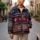 Jachetă Unisex din Lână Naturală – Lucrată Manual, Model Tribal Multicolor 4